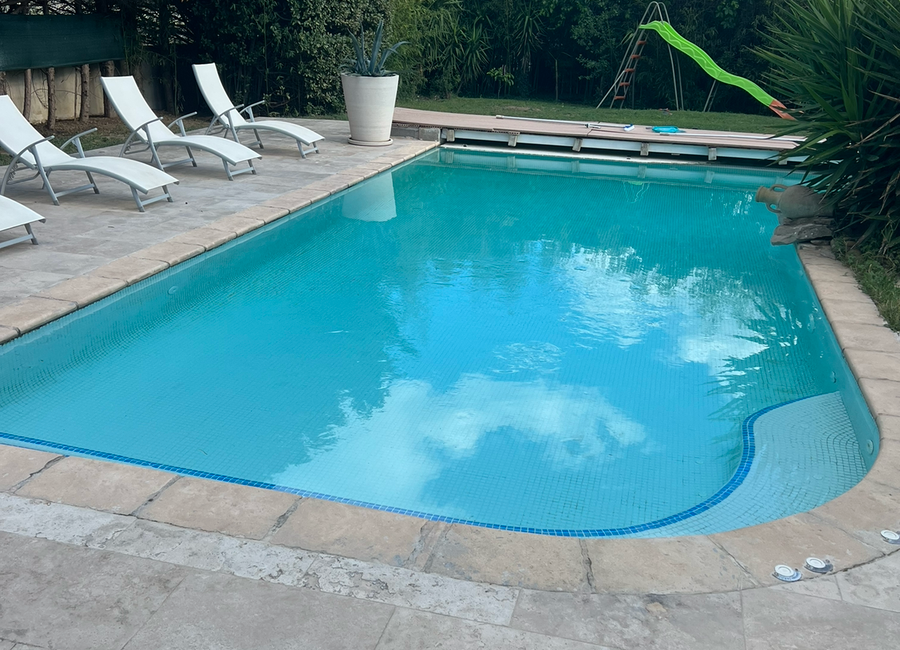 Photo 2 de Maison familiale avec piscine privée (Lunel) 