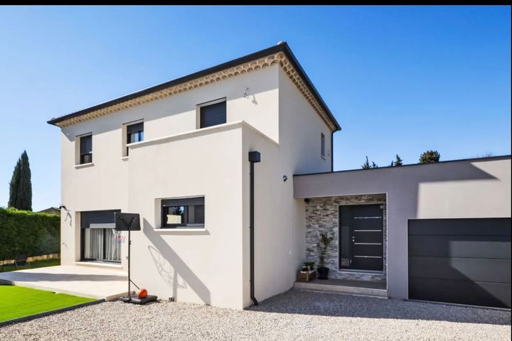 Villa moderne Piolenc 