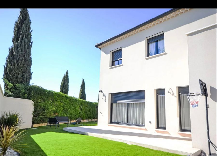 Photo 2 de Villa moderne Piolenc 