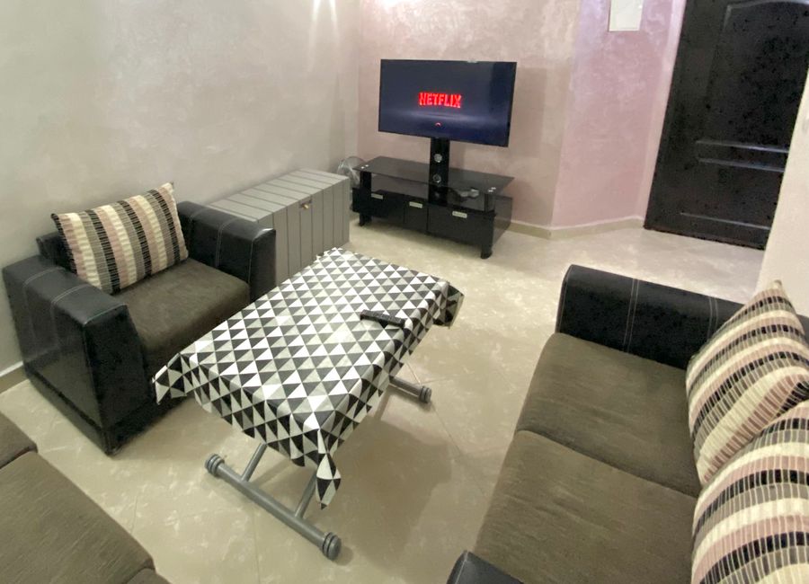 Photo 1 de appartement moderne et confortable, idéal pour un séjour agréable à Tanger. Situé à Tanja Balia