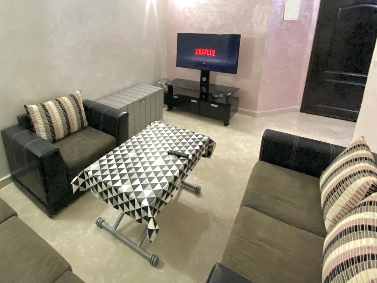 Photo de appartement moderne et confortable, idéal pour un séjour agréable à Tanger. Situé à Tanja Balia