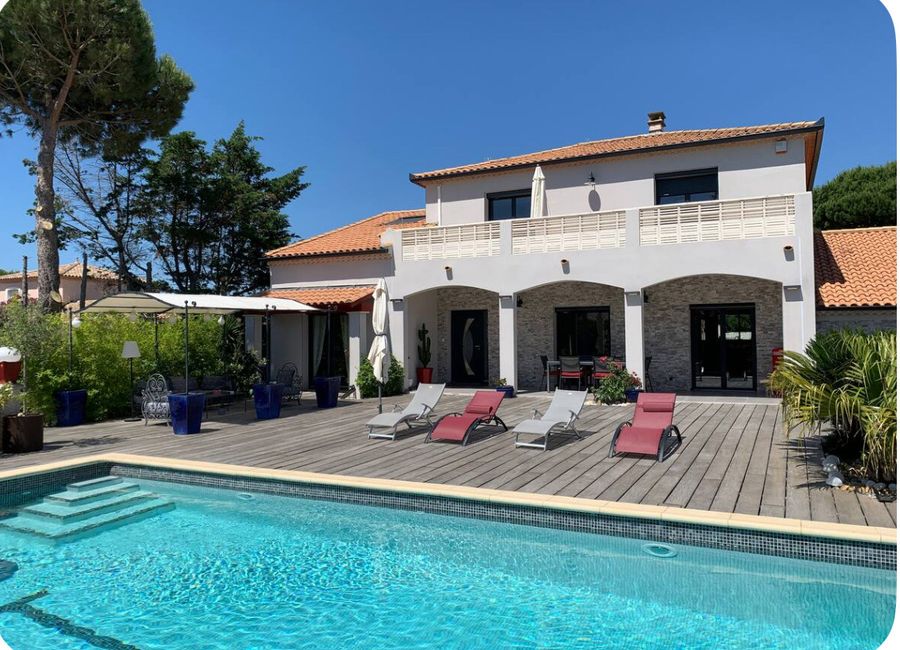 Photo 1 de Villa Cap d'Agde avec piscine privée sans vis à vis 