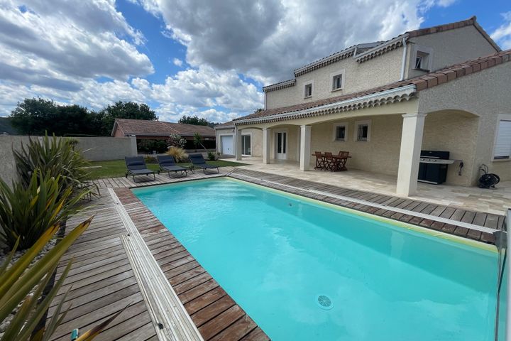 Villa de rêve avec piscine