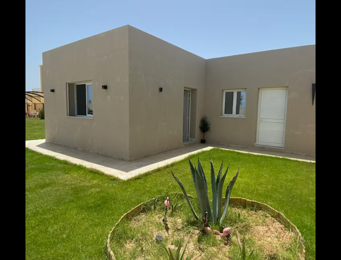 Photo de élégante petite maison à louer 