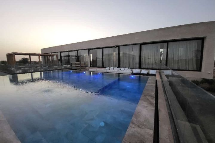 Villa par là nuit a Marrakech