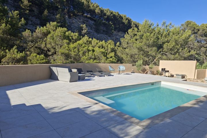 villa avec piscine le petit marseillais