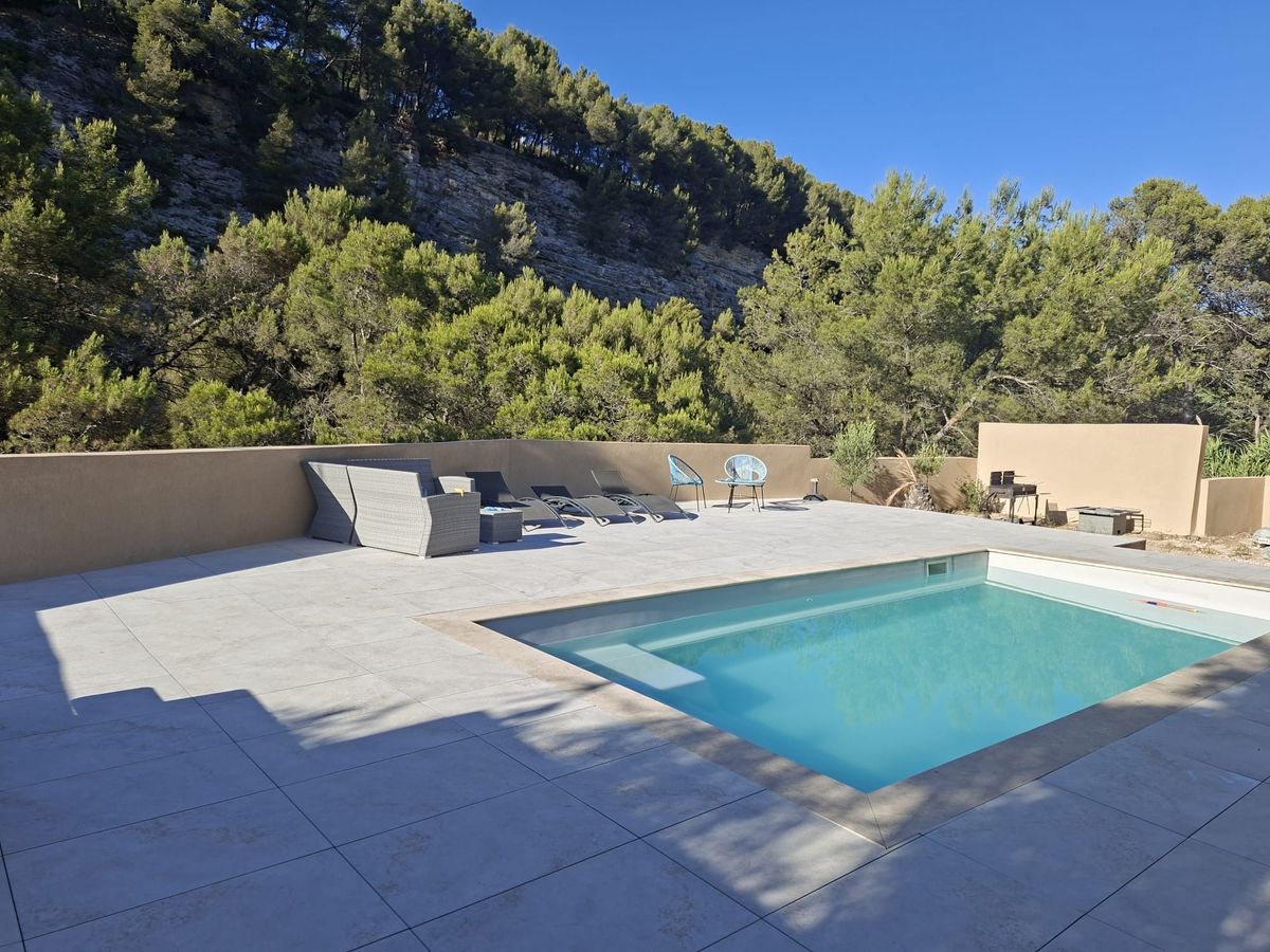 Photo de villa avec piscine le petit marseillais