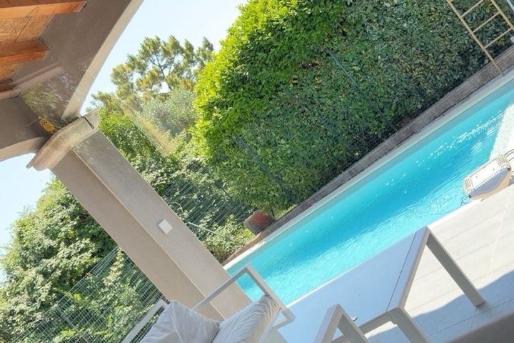 Villa piscine et jardin à Tarascon, Provence