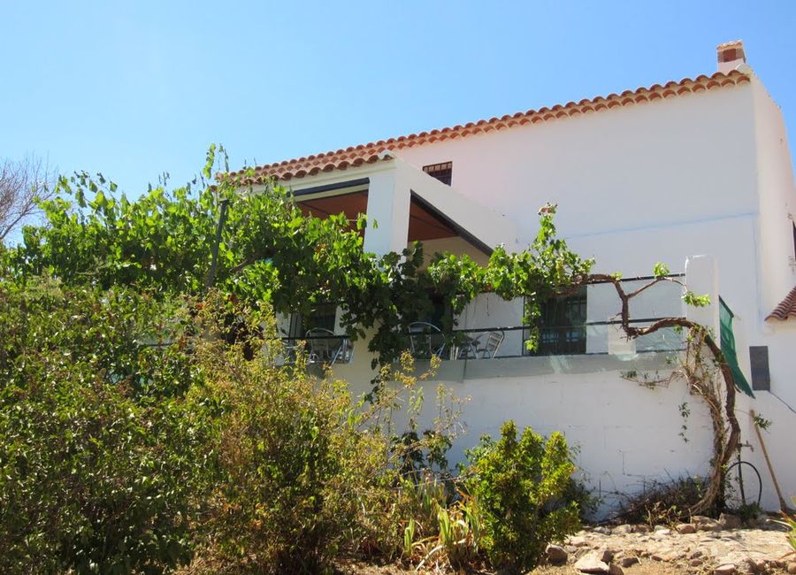 Photo 2 de Maison de campagne, style andalou, avec piscine privée à Cordoue, ensoleillée et pas de vis à vis