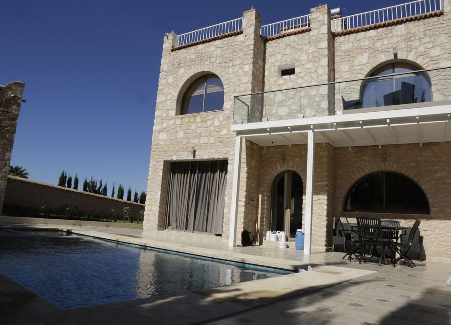 Photo 1 de Stunning Villa for with Spectacular Pool