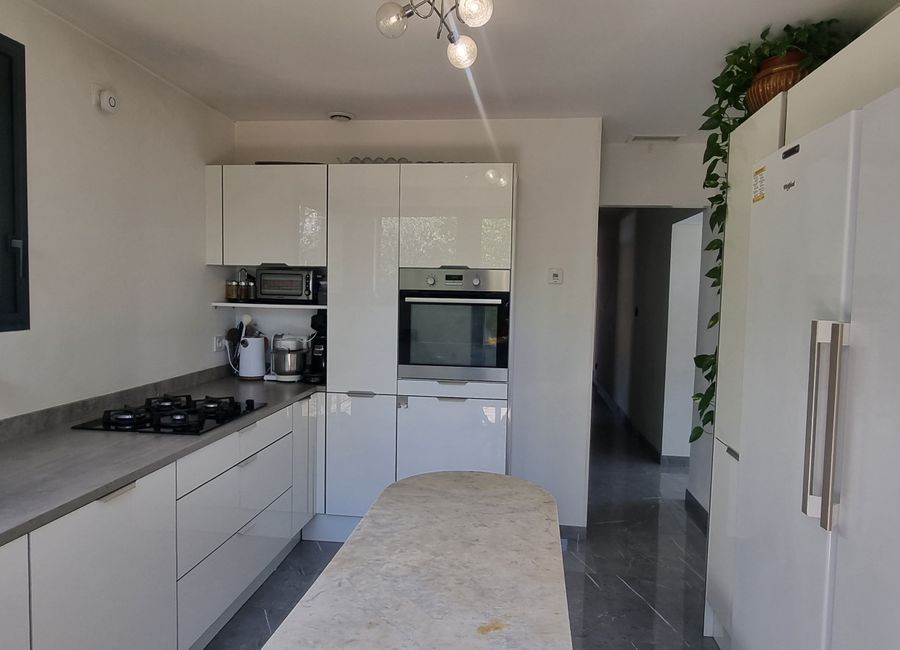 Photo 2 de Agréable maison avec jardin et terrasses privés