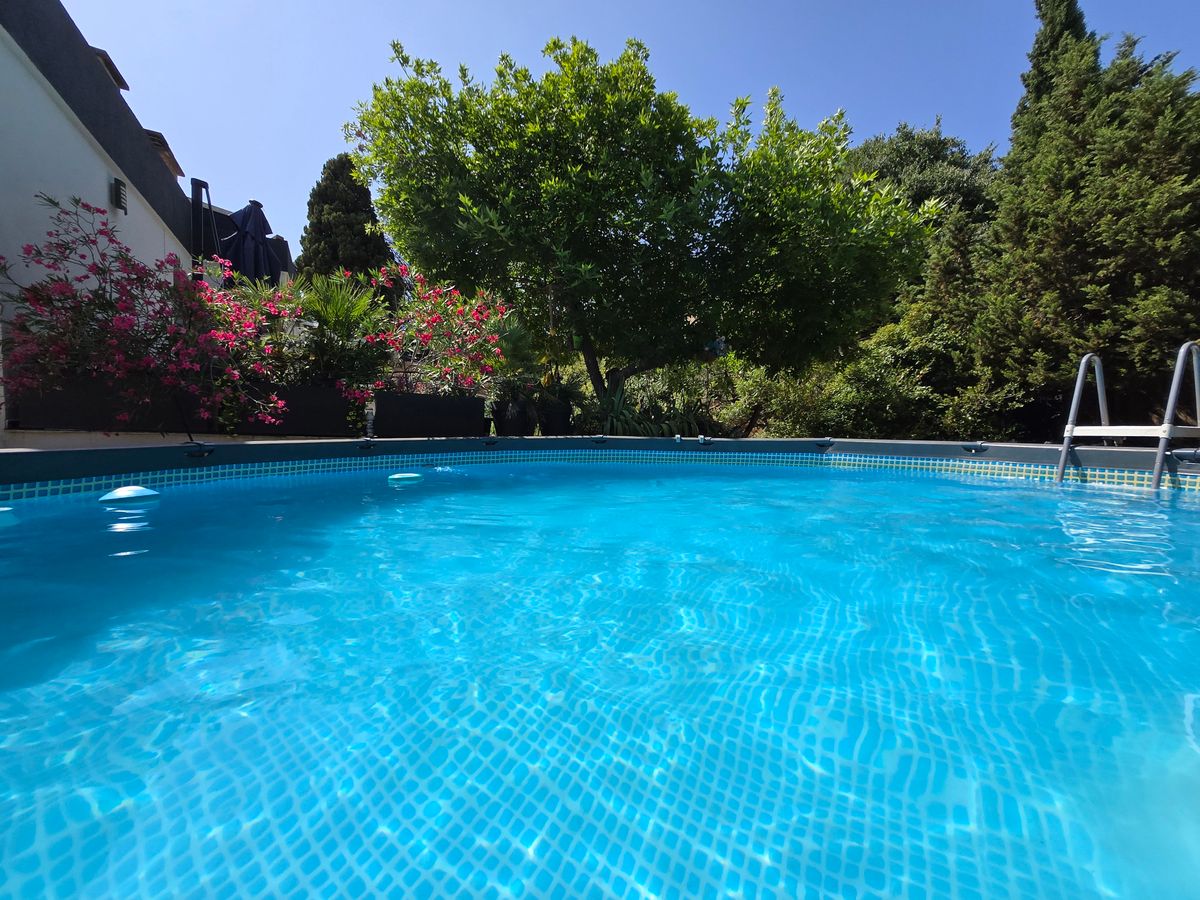 Photo de Chant des Cigales: Maison, jardin&piscine privés