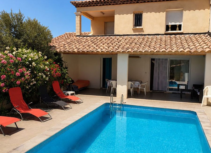 Photo 1 de Grande Villa moderne, climatisée à 20min des plages de Montpellier