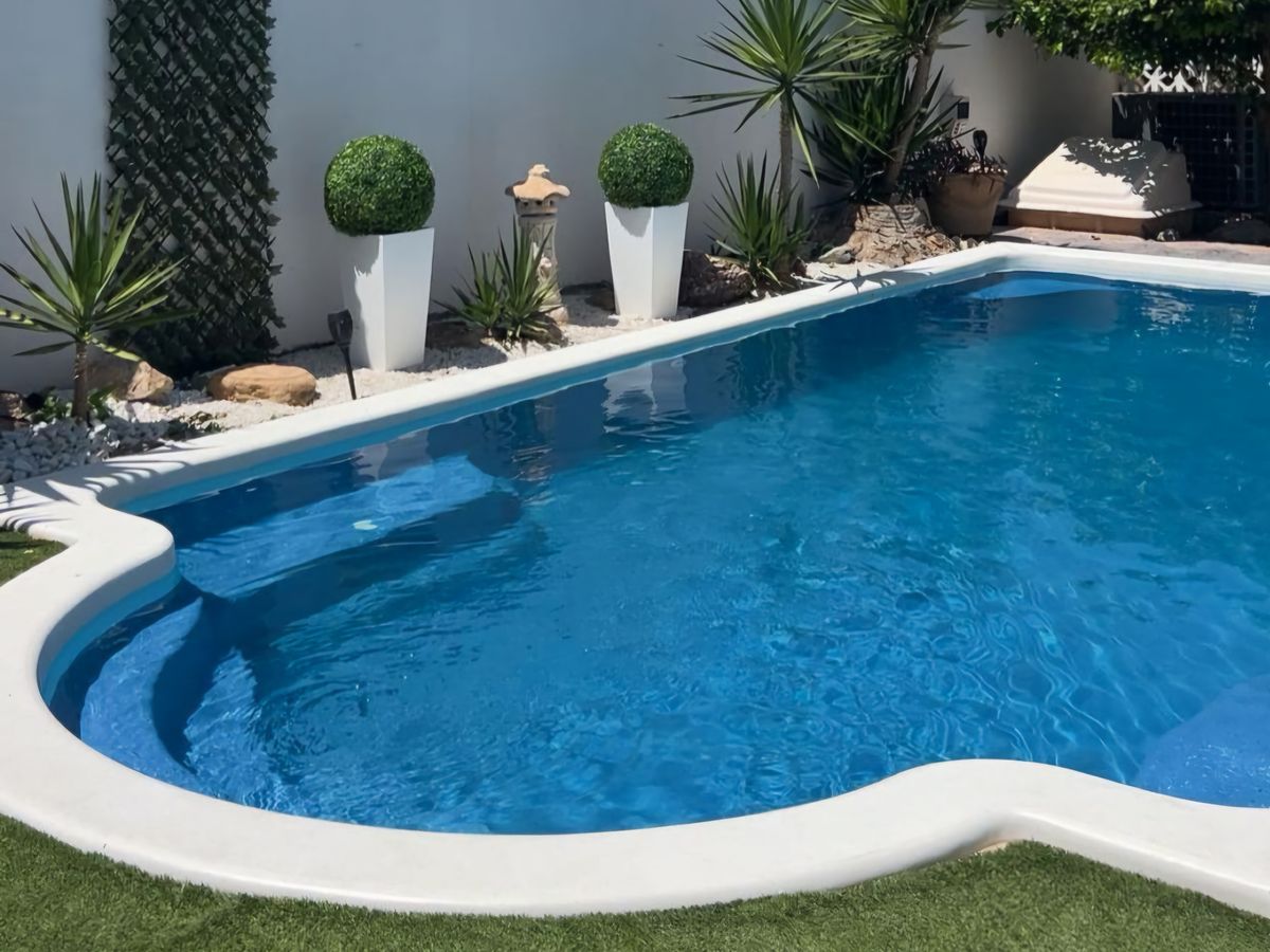 Photo de Charmante villa avec piscine privée – Havre de paix idéal pour les familles