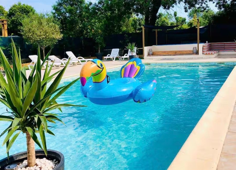 Photo 1 de villa sans vis à vis avec piscine / jaccuzi