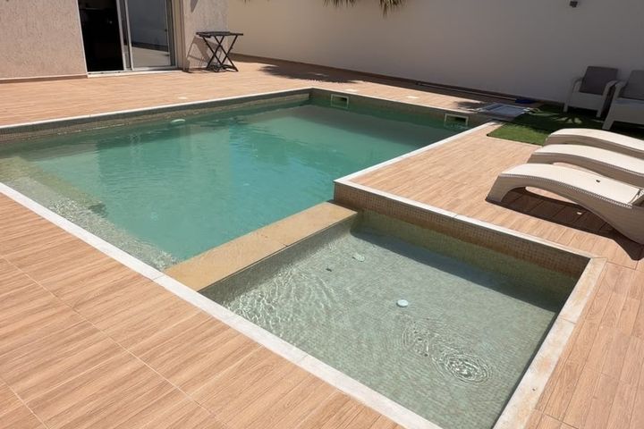 JOLIE VILLA RUSICA AVEC PISCINE SANS VIS-À-VIS &BASSIN POUR ENFANTS 🌴 île de Djerba Tezdaine 