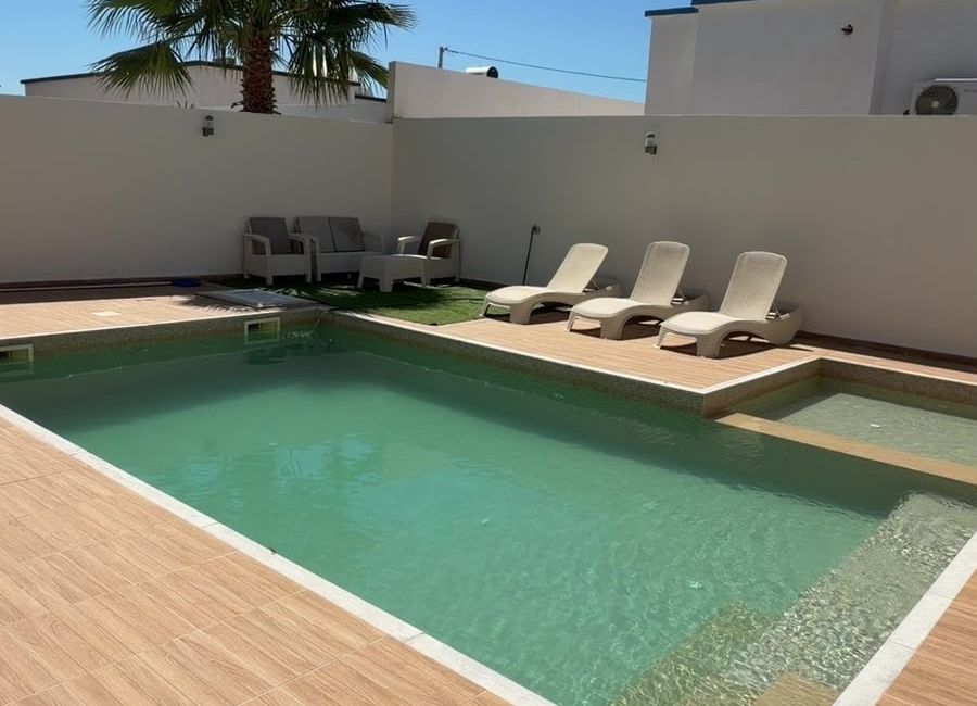 Photo 3 de JOLIE VILLA RUSICA AVEC PISCINE SANS VIS-À-VIS &BASSIN POUR ENFANTS 🌴 île de Djerba Tezdaine 