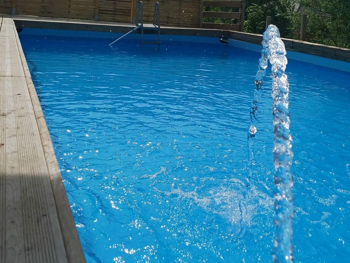 Photo de location logement avec piscine privée 5x10m 