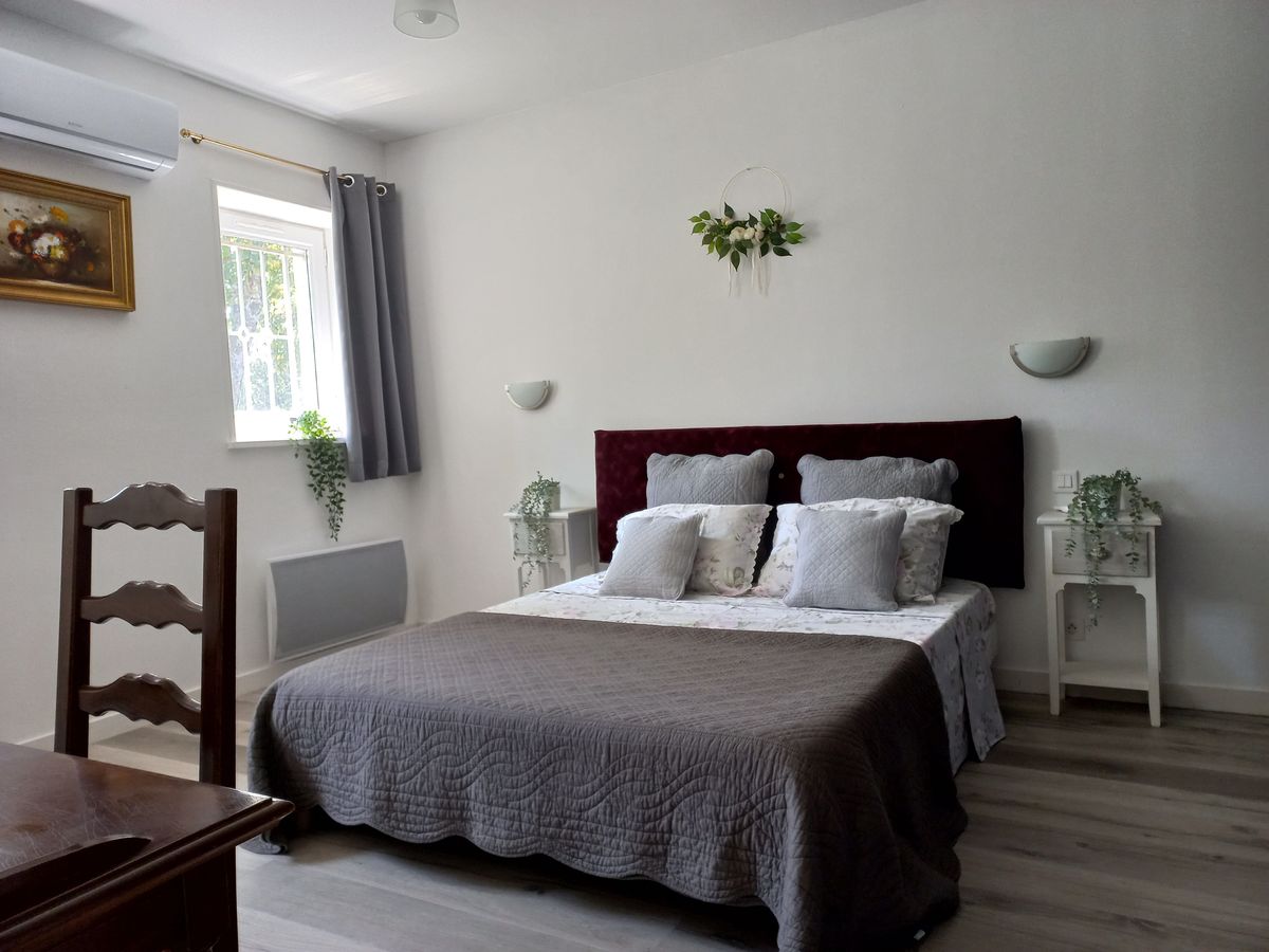 Photo de Gîte des Tropiques au Domaine de Fontsauzine 