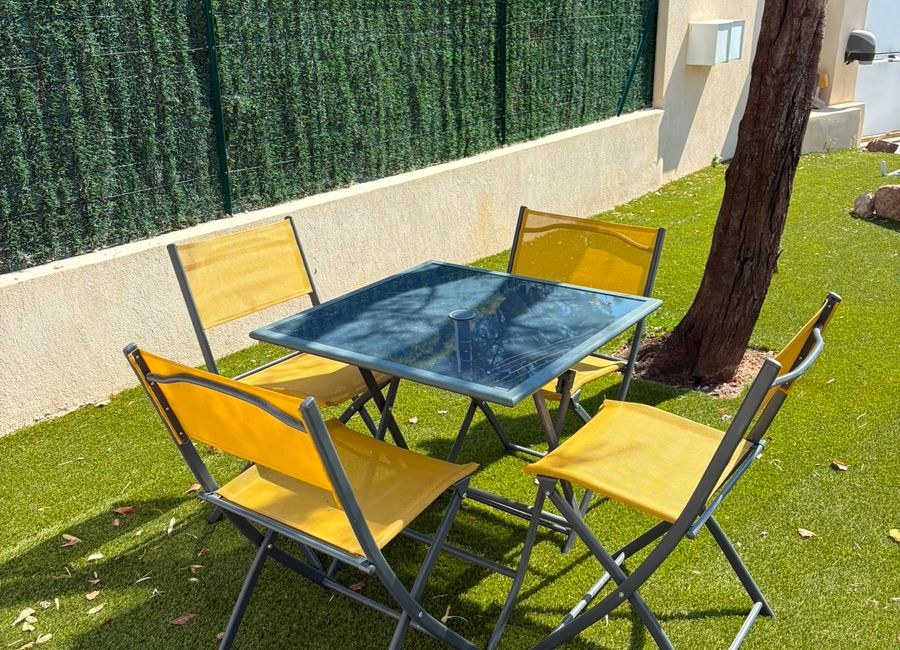 Photo 1 de T2 location sud de la france