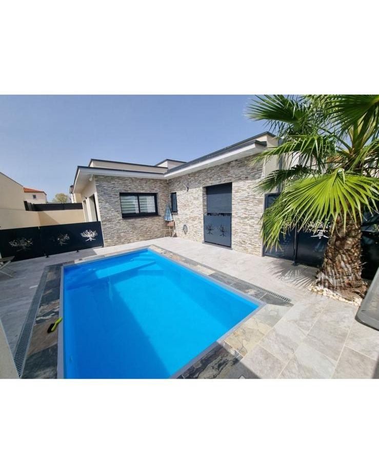 Photo de Villa avec piscine