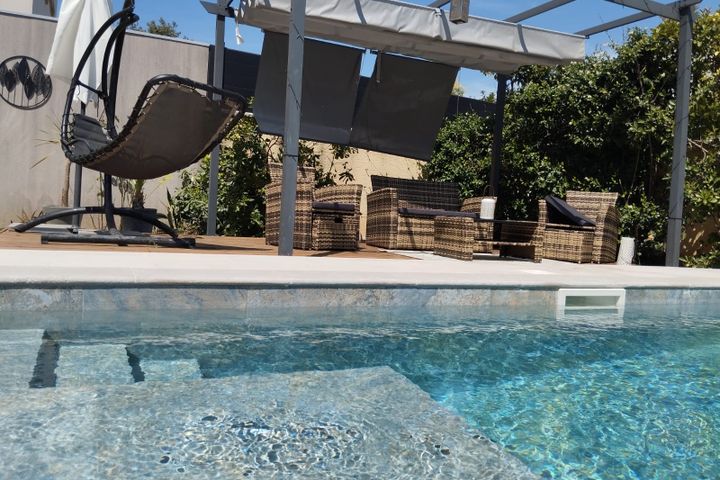 villa piscine privée Sud de la France