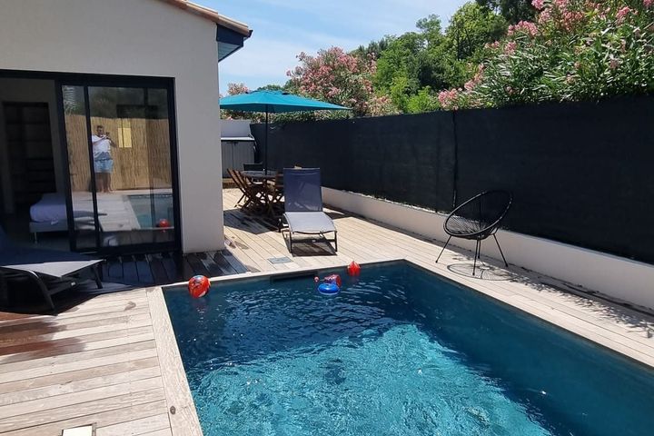 Location villa avec piscine