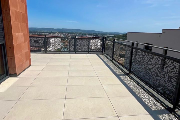 . Villa tout confort – Vue panoramique nature + petite vue mer