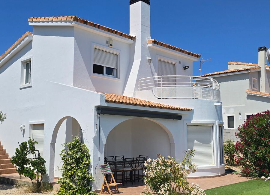 Photo 3 de Maison à Gata de Gorgos, Espagne avec piscine privée et magnifique vue sur montagne et mer Méditerranée