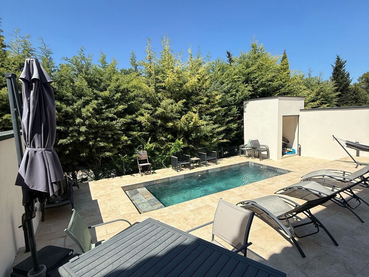 Photo de MAGNIFIQUE VILLA UZES