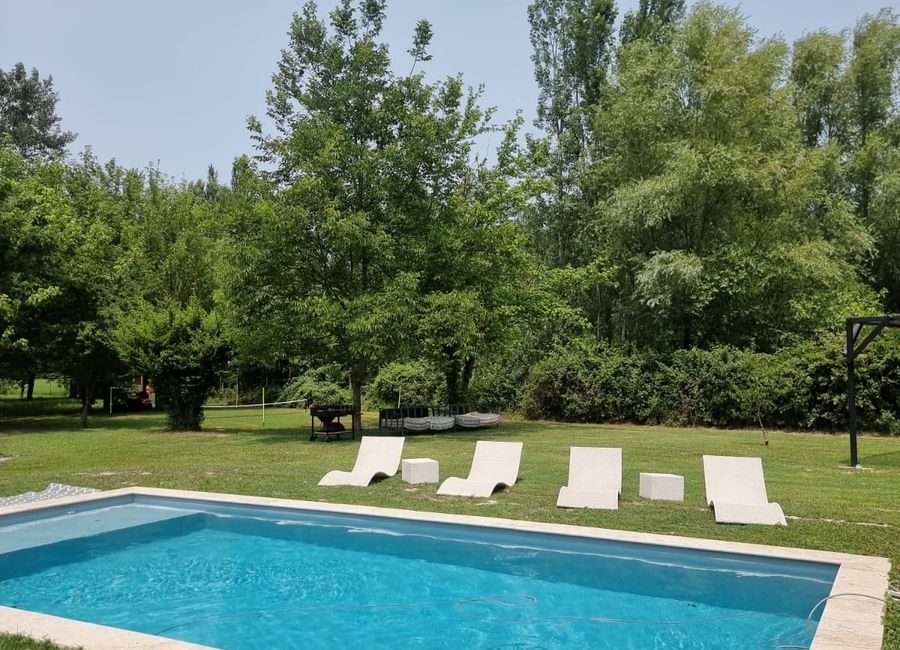Photo 1 de 🔥 Superbe villa avec piscine privée – 190 m² – Jusqu’à 10 personnes – Proche Avignon 🔥