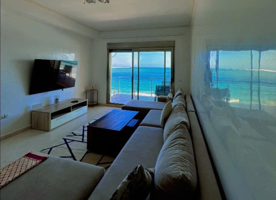 Photo 2 de appartement vue mer à tanger et pieds dans l’eau 