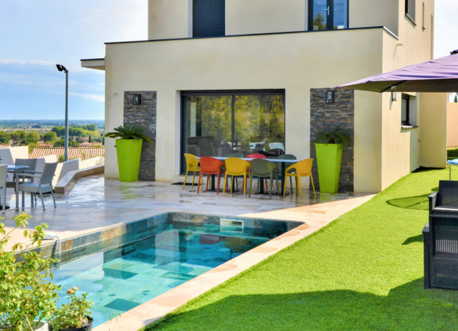 Photo 1 de jolie villa avec piscine sans vis à vis