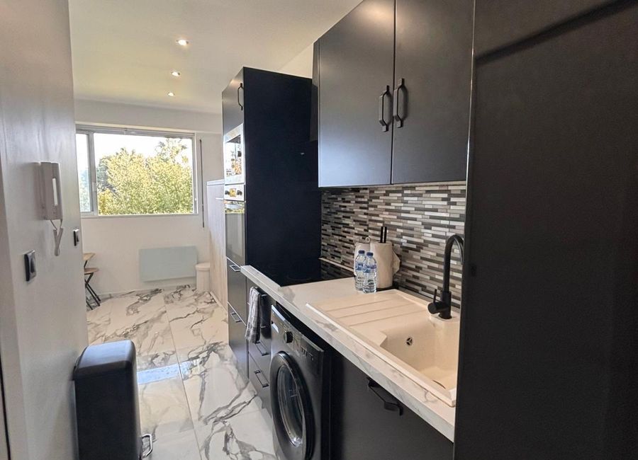 Photo 3 de luxury studio flat in Cannes French reviera 