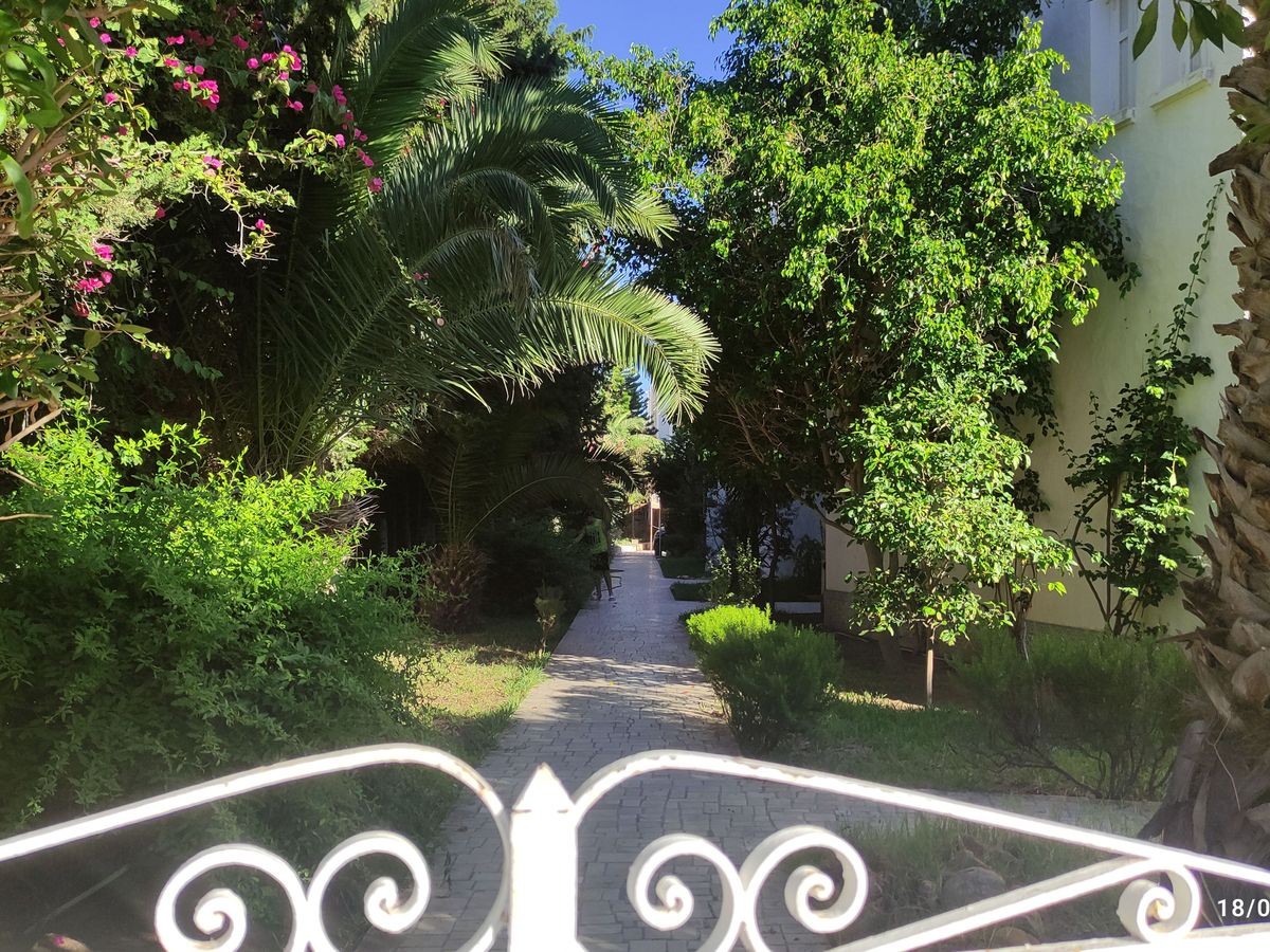 Photo de Comfortable 2-Bedroom Apartment in Yasmine Hammamet