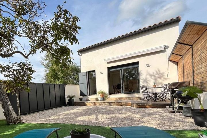 "La maisonnette" sans vis-à-vis classé 3 *Anduze